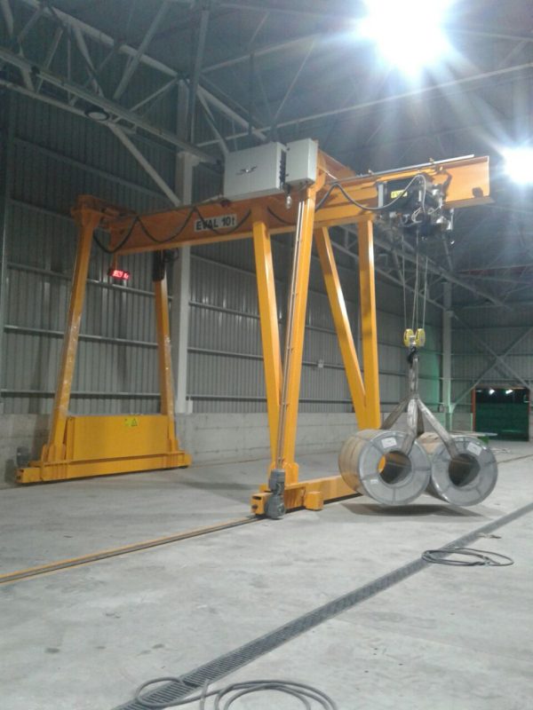 Grúa portal con voladizo EVAL 10ton, Coronel