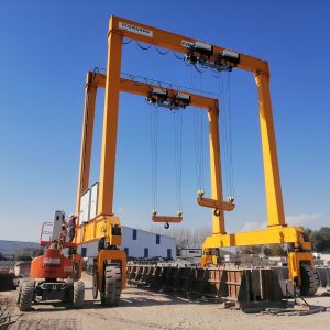 RTG, grúa autónoma o grúa puerto EVAL 50 ton, Santiago